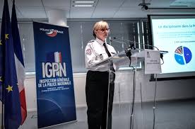 Violé avec une matraque en garde à vue à Sarcelles : l&rsquo;IGPN ouvre une enquête, les policiers démentent