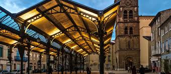 Valence : un homme poignardé à mort dans une boucherie, le suspect arrêté en pleine fuite