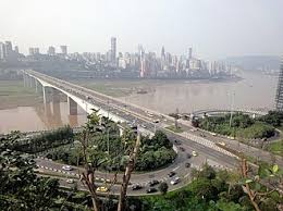 (Vidéo)Chine : Liu Jie, jeune gamer de 20 ans, se jette du pont de Chongqing après une rupture — ses derniers instants captés par les caméras de surveillance