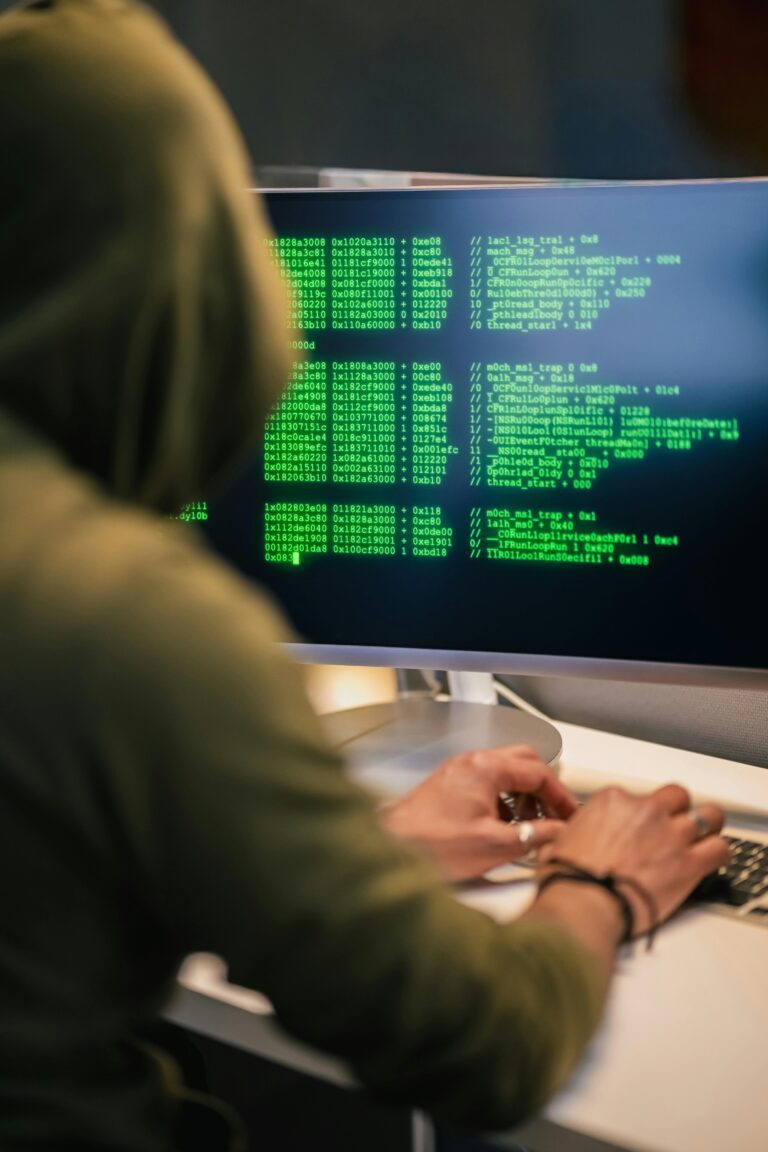 Il vole 600 millions de dollars… et rend tout — le hacker le plus mystérieux de l’histoire de la crypto