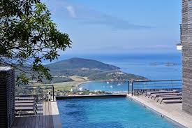 Blessé par balle en sortant d&rsquo;un restaurant en Corse : une enquête pour tentative de meurtre ouverte à Tomino