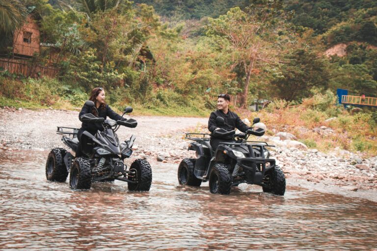 Saugues en Haute-Loire : le quad transportant un père et ses deux enfants de 4 et 7 ans bascule vendredi soir, le petit garçon seul blessé évacué en urgence par hélicoptère