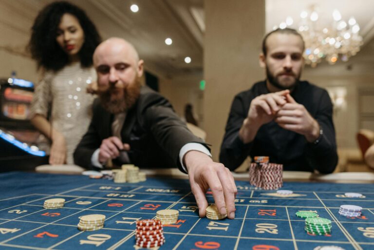 Toulouse : sorti gagnant de plusieurs milliers d’euros au poker du Casino Barrière, un joueur de 28 ans se fait braquer à main armée sur le parking