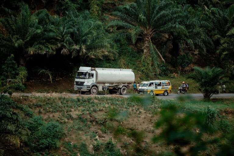 (Vidéo)57 Millions d’Euros de drogue cachés dans un camion-citerne : saisie historique au Chili