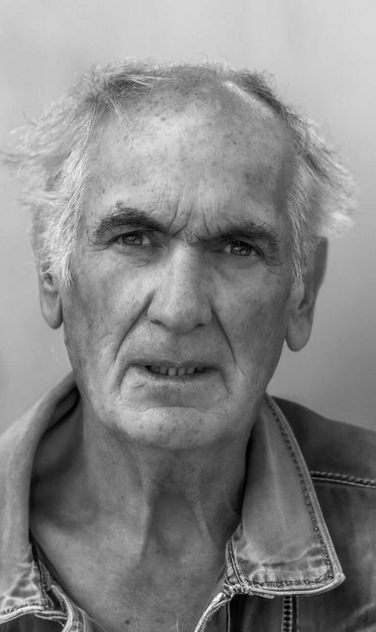 Il roue de coups un homme de 86 ans avec sa propre canne et le tue : 17 ans de réclusion pour le meurtrier de Marcial à Pau