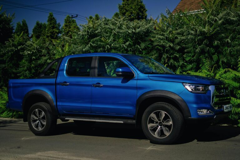 Il transporte le corps dans son pick-up : un homme jugé pour meurtre près de Saint-Étienne